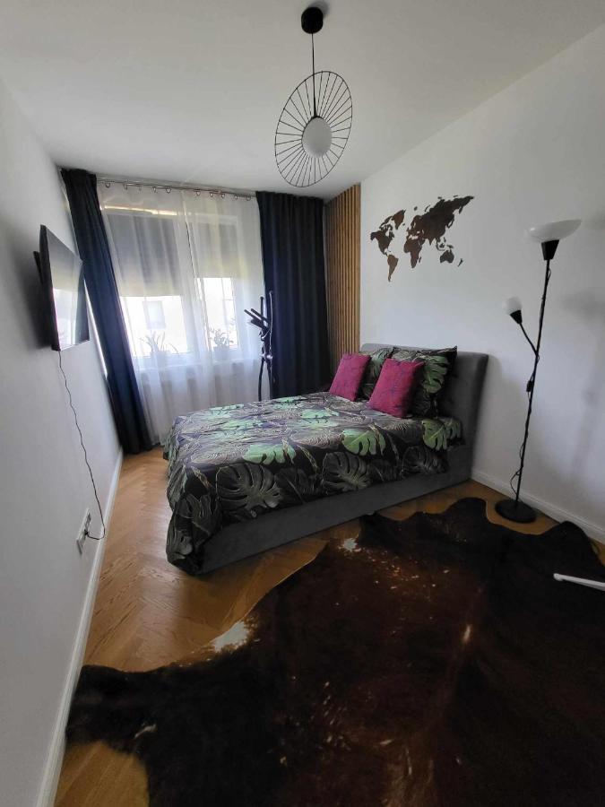 Friendly Apartment Blisko Progresji Varsó Kültér fotó